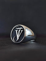 Load image into Gallery viewer, A meaningful custom ring that features engraved initials fused in a monogram style, expressing your unique connection to someone or to yourself. Its smooth and polished design suits both men and women, making it ideal for couple gifts, family mementos, or as a fashionable everyday ring. Personal, elegant, and timeless.