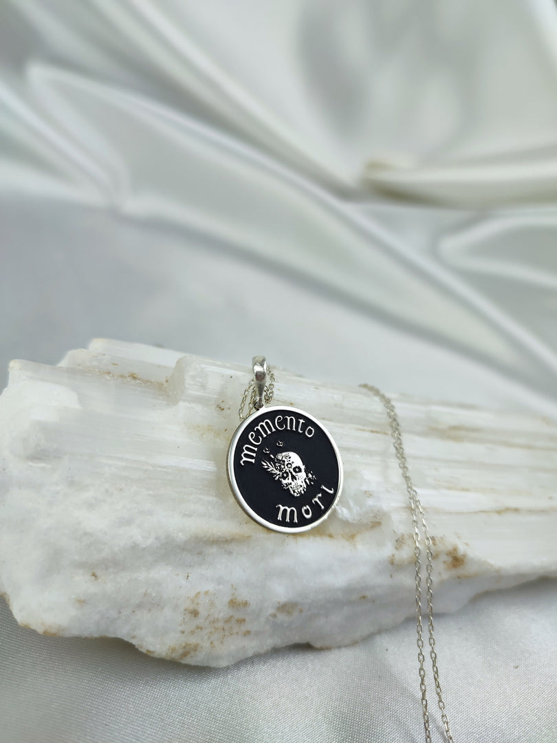 memento mori necklace, memento mori ring, memento mori, skull necklace, memento mori pendant, skull pendant, amor fati pendant, memento mori