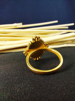 Load image into Gallery viewer, A timeless university ring for women, featuring a baguette-cut gemstone set in a gold vermeil band. This class signet ring combines elegance with tradition, making it an ideal graduation gift. Designed for everyday wear or special occasions, this piece serves as a lasting symbol of academic achievement. A refined and personalized jewelry keepsake that is both stylish and meaningful.