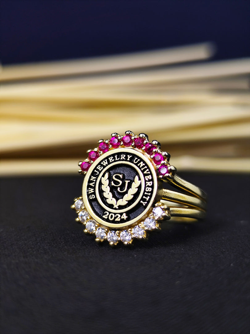 Custom-designed gold-plated women’s university ring, perfect for celebrating educational accomplishments with style and grace.