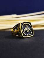 Load image into Gallery viewer, Elegant Master Mason Signet Ring for Men - Silver Freemason Jewelry Gift