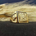 Load image into Gallery viewer, Gold and Silver Freemason Signet Ring for Men - Master Mason Jewelry Gift