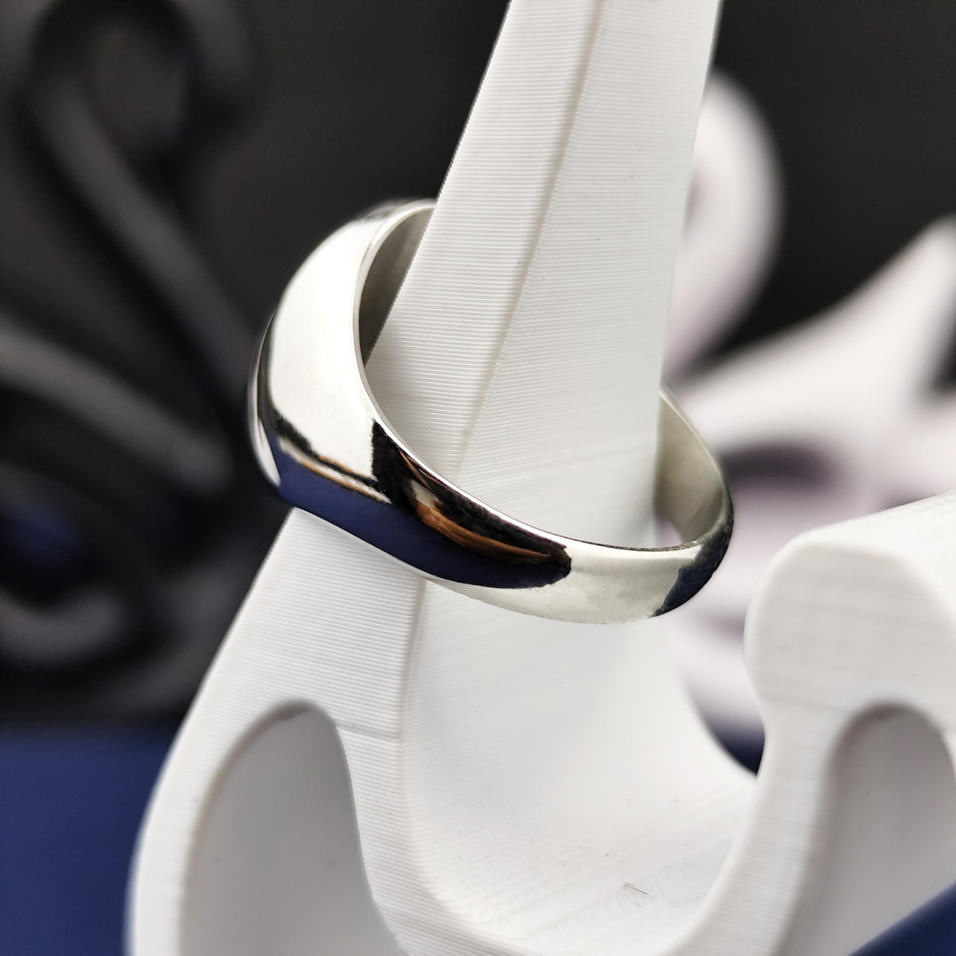 Unique Amor Fati Signet Ring with Silver Skull and Gothic Design