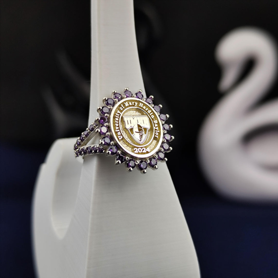 Custom college ring for women with a double band and stone, available in gold or silver. This elegant piece is ideal for graduation gifts.