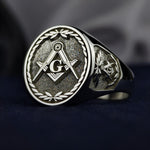 Load image into Gallery viewer, Classic Masonic ring in silver with the traditional square and compass symbol, ideal for Mason members.