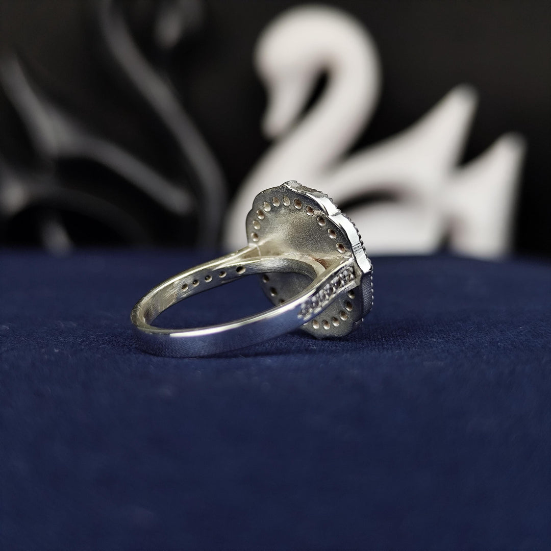 Personalized university ring for women, featuring a polished white stone and a sleek design. A thoughtful gift for marking academic success.