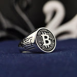 Load image into Gallery viewer, Sleek silver Bitcoin signet ring, crafted for those passionate about blockchain technology and digital finance. A timeless and meaningful crypto accessory.