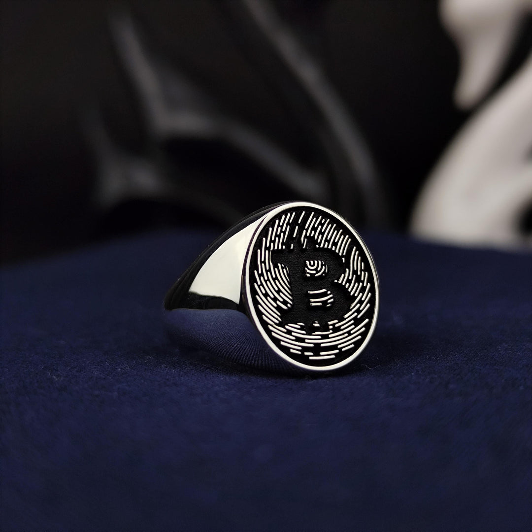 Stylish Bitcoin ring available in silver, gold, and gold-plated finishes. A perfect blend of elegance and blockchain symbolism for crypto lovers.