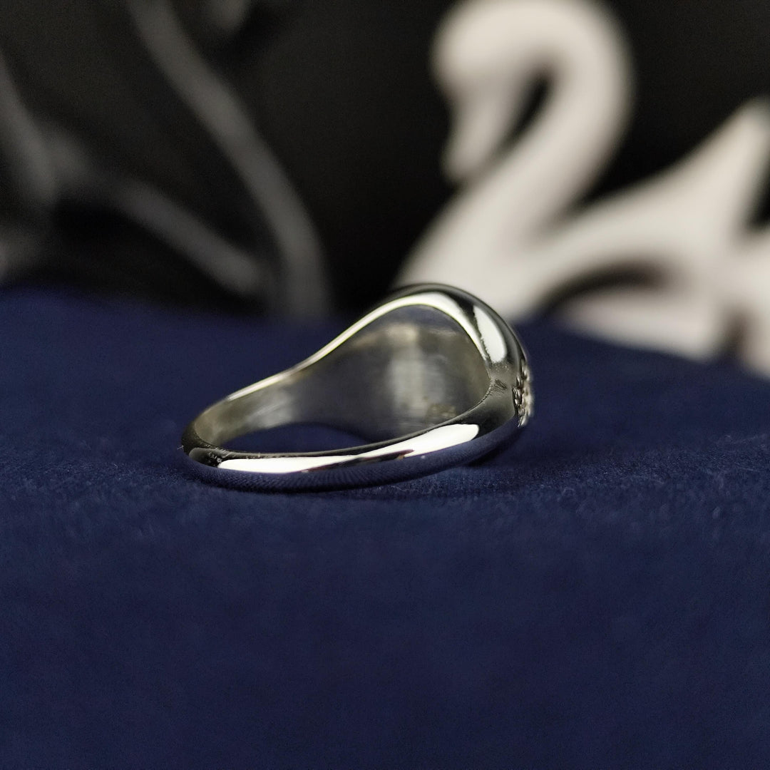 Silver angel number ring designed for spiritual seekers, featuring a modern and minimalist aesthetic. This piece offers a stylish yet meaningful way to express one’s connection with numerology and divine energy.