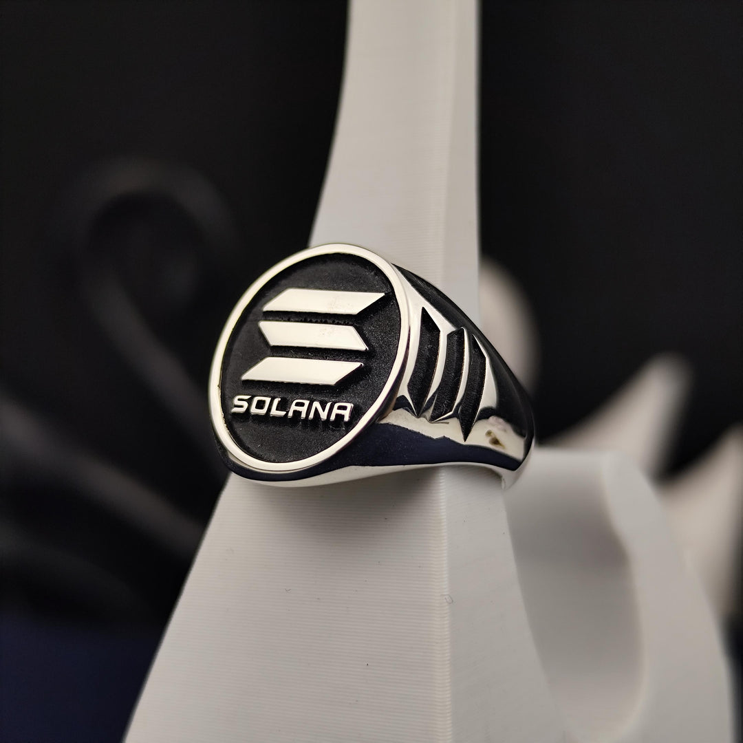 Sophisticated silver Solana crypto ring, offering a stylish and meaningful way to showcase blockchain enthusiasm and financial empowerment.