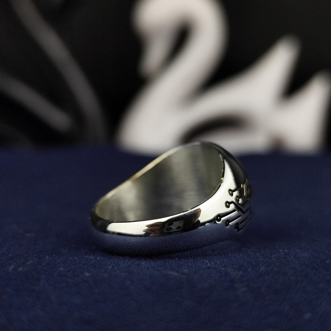 Elegant silver Bitcoin jewelry, blending minimalist aesthetics with the power of blockchain. A stylish and timeless addition to any collection.