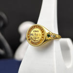 Load image into Gallery viewer, Sophisticated women's university ring, featuring a stylish gold vermeil finish and a finely set stone. Perfect for commemorating school memories.