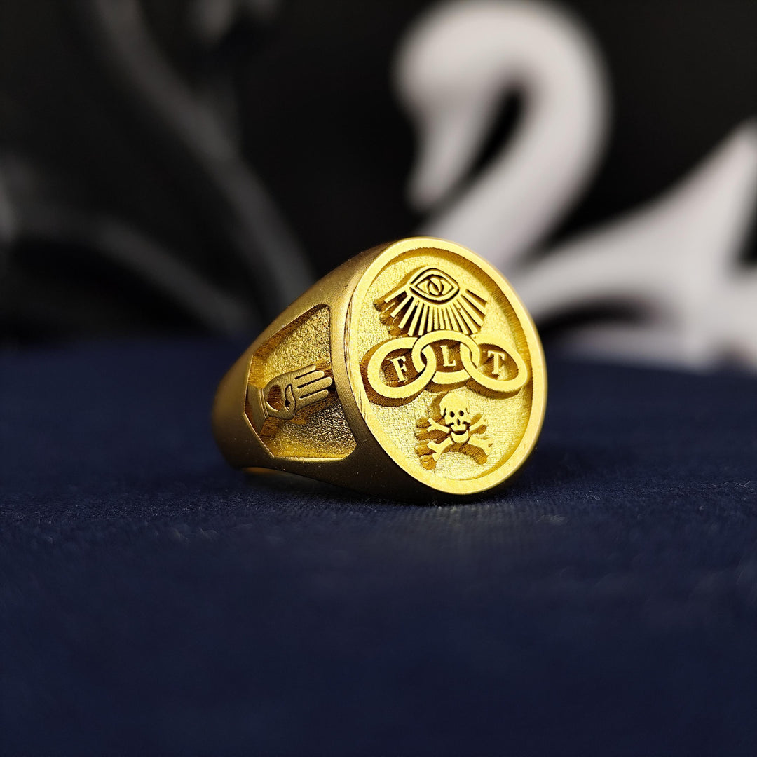 Premium Vermeil FLT ring designed for Odd Fellows and Freemasons, featuring the iconic Triple Link symbol. This gold-plated sterling silver signet ring represents unity and brotherhood. A handcrafted Masonic jewelry piece with intricate detailing, perfect for collectors and fraternal order members. A classic and meaningful gift choice for those who cherish Masonic traditions and want to showcase their affiliation with elegance and style.