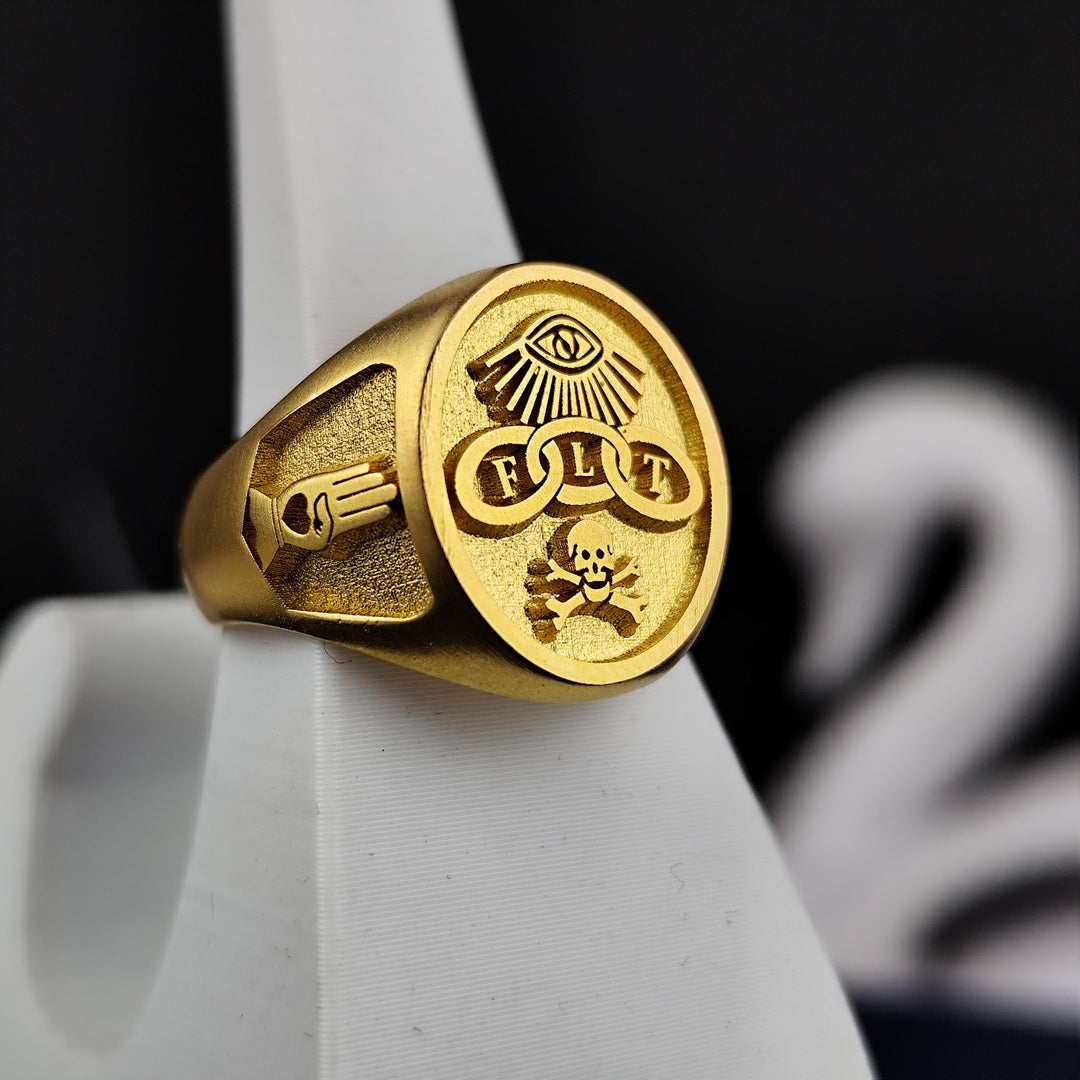 Vermeil FLT ring with a beautifully detailed Triple Link design, a significant emblem for Odd Fellows and Freemasons. Crafted with sterling silver and coated in thick 18K gold, this signet ring embodies both tradition and luxury. A distinctive Masonic jewelry piece, perfect for personal wear or as a cherished gift. Ideal for those who appreciate meaningful symbols, historical designs, and high-quality craftsmanship in their Freemason accessories.