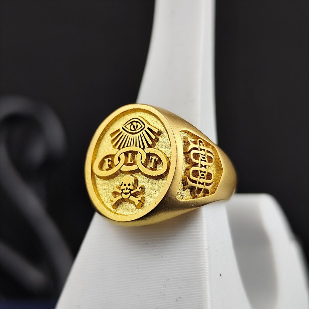 Handcrafted vermeil FLT Odd Fellows ring with a stunning Triple Link symbol. Made from sterling silver with a rich layer of 18K gold, this Masonic signet ring is a powerful representation of unity, friendship, and truth. A perfect choice for Freemasons, collectors, and those who appreciate symbolic jewelry. Its intricate detailing and premium quality make it a meaningful and elegant addition to any Masonic or fraternal order collection.