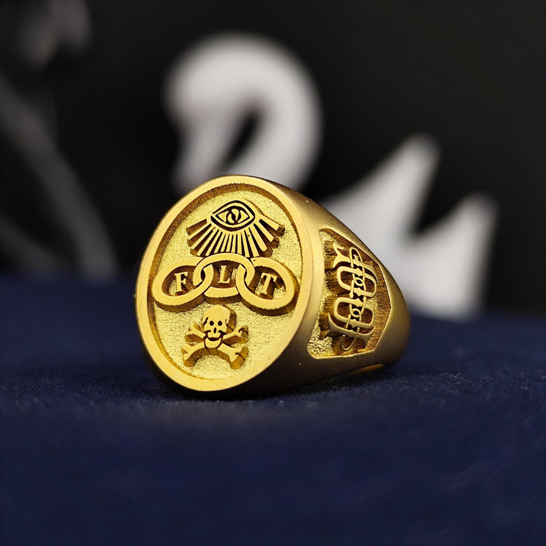 Elegant Vermeil FLT Masonic ring featuring the Triple Link symbol, representing Friendship, Love, and Truth. This Odd Fellows signet ring is crafted with a thick layer of 18K gold over sterling silver, combining durability and luxury. A meaningful Freemason jewelry piece for lodge members and collectors. A timeless statement ring that blends history with modern craftsmanship, perfect for daily wear or as a unique Masonic gift.