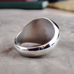 Load image into Gallery viewer, Elegant silver Memento Mori ring, featuring a classic design. Perfect for those who value symbolic jewelry with a timeless look, ideal for both men and women.
