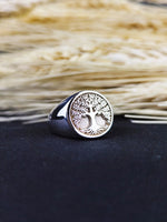 Load image into Gallery viewer, Minimalist Tree of Life ring in silver, inspired by the symbolism of life and nature. This ring adds a meaningful touch to any look and is perfect for everyday wear.

