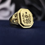 Load image into Gallery viewer, Personalized Men&#39;s Custom Coat of Arms Signet Ring with Family Crest
