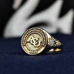 Load image into Gallery viewer, Designed for the modern graduate, this minimalist university ring is crafted in gold or silver for a sleek and elegant look. A dainty yet durable piece, perfect as a class ring or keepsake jewelry. Whether as a personal reminder of academic success or a thoughtful gift, this simple and refined ring is a must-have for graduates.
