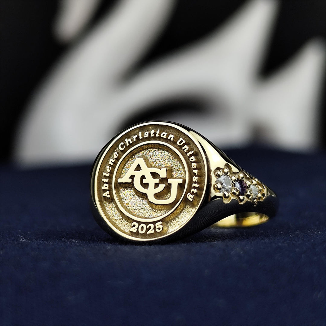 Designed for the modern graduate, this minimalist university ring is crafted in gold or silver for a sleek and elegant look. A dainty yet durable piece, perfect as a class ring or keepsake jewelry. Whether as a personal reminder of academic success or a thoughtful gift, this simple and refined ring is a must-have for graduates.