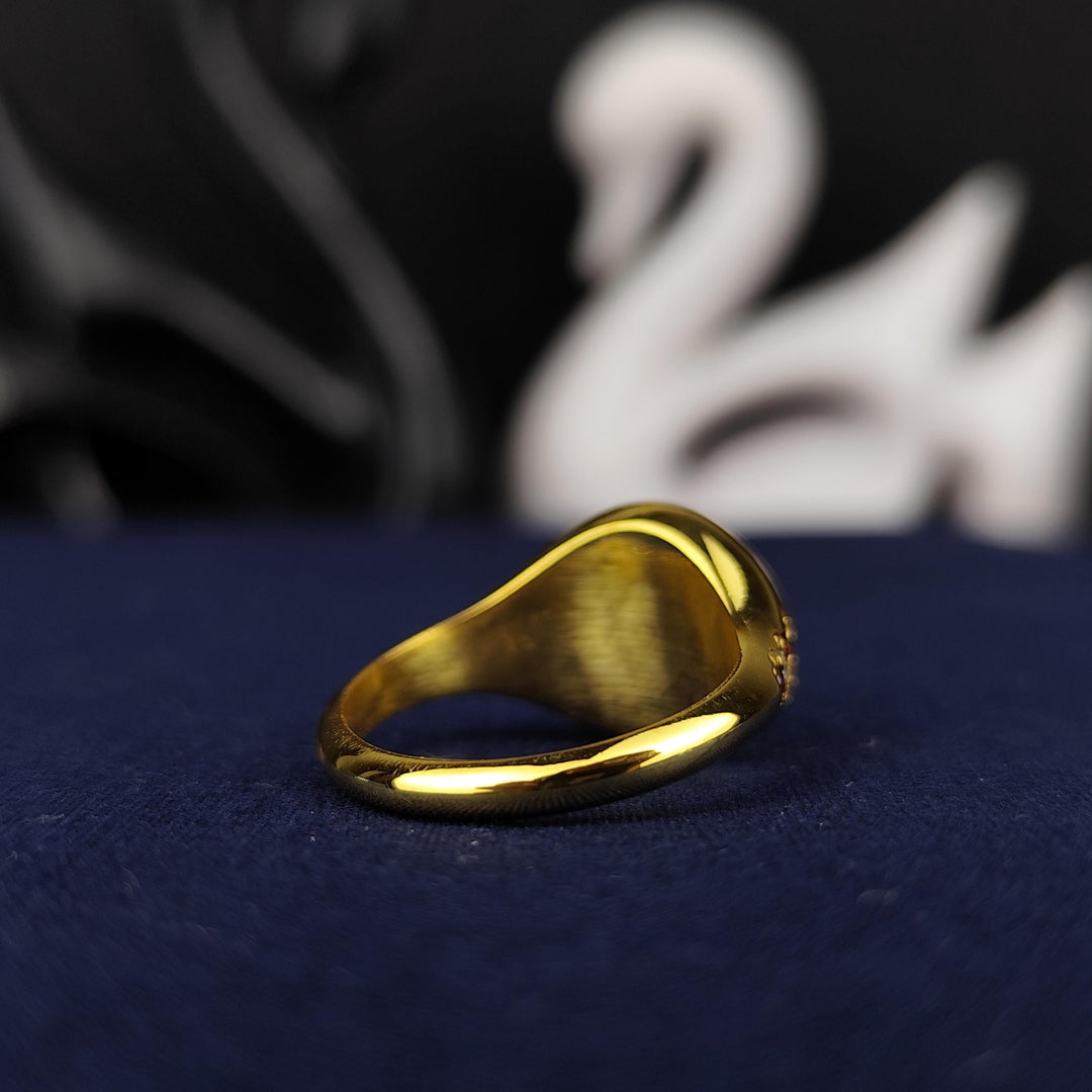 Custom gold-plated university ring for women, perfect for those who value simplicity and sophistication in their jewelry.