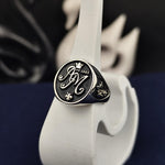 Load image into Gallery viewer, Custom keepsake ring in silver with a personalized letter engraving, crafted for women and men. A timeless design for those who value unique jewelry.
