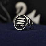 Load image into Gallery viewer, Unique silver Solana signet ring, designed for those who embrace digital finance and blockchain advancements. A fashionable and meaningful piece.
