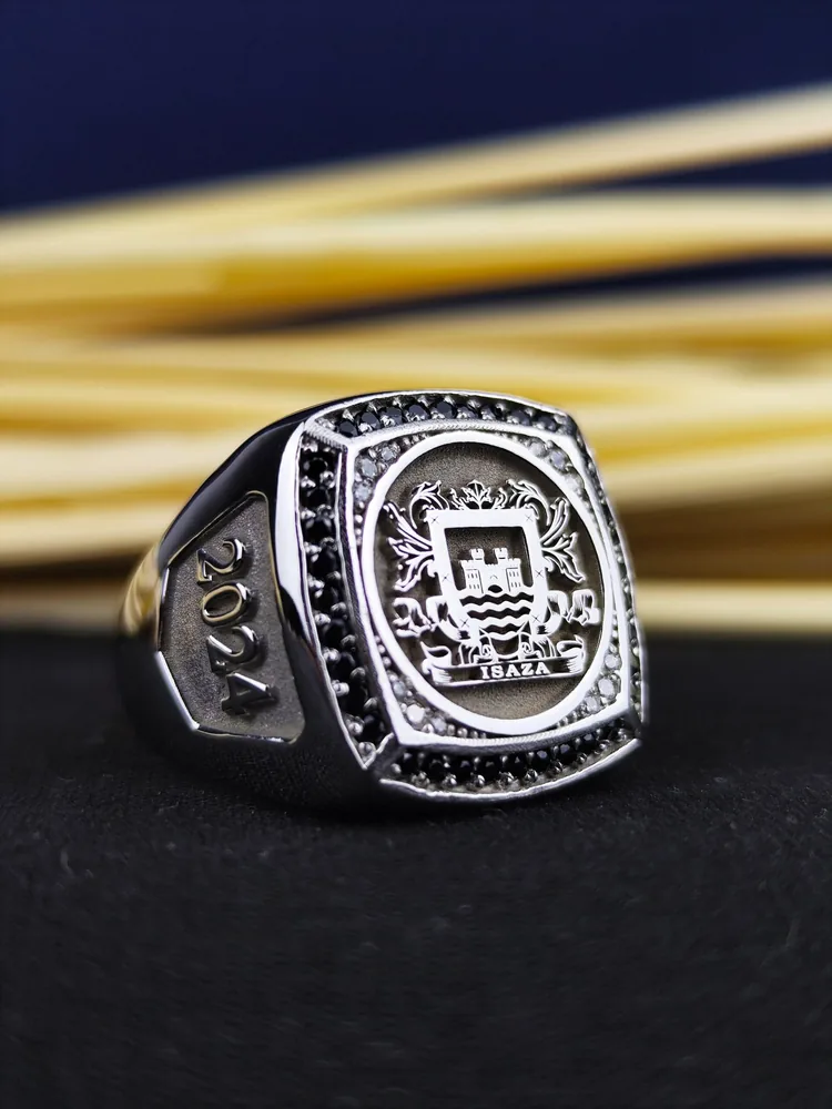 Men's Coat of Arms Family Crest Ring