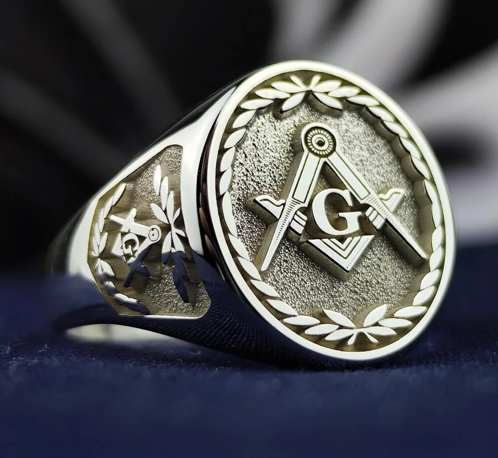Silver Masonic Signet Ring, Square Compass Emblem, Vintage Men's Lodge Jewelry