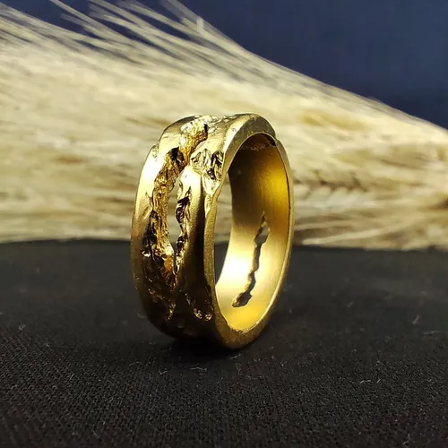 Hammered Gold Vermeil Wedding Band - Rustic Textured Ring