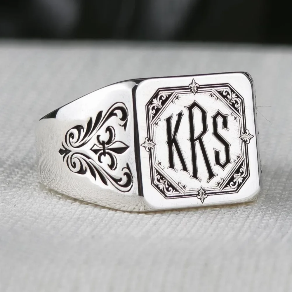 Gothic Fleur-de-Lis Monogram Signet Ring